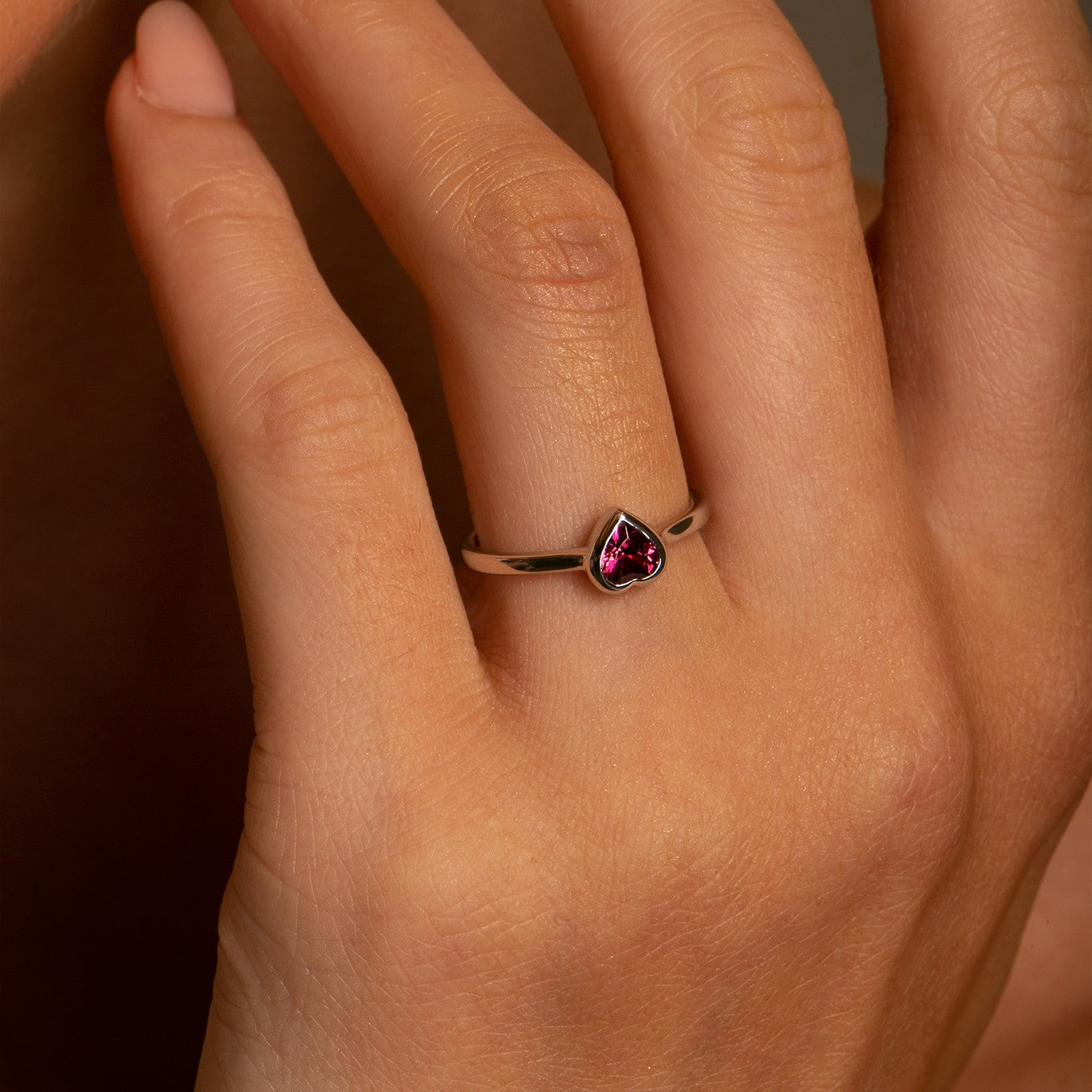 14K  White Gold Heart Ring with Rhodolite Garnet