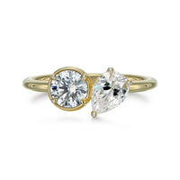 Vela Toi et Moi | Pear & Round Diamond Engagement Ring