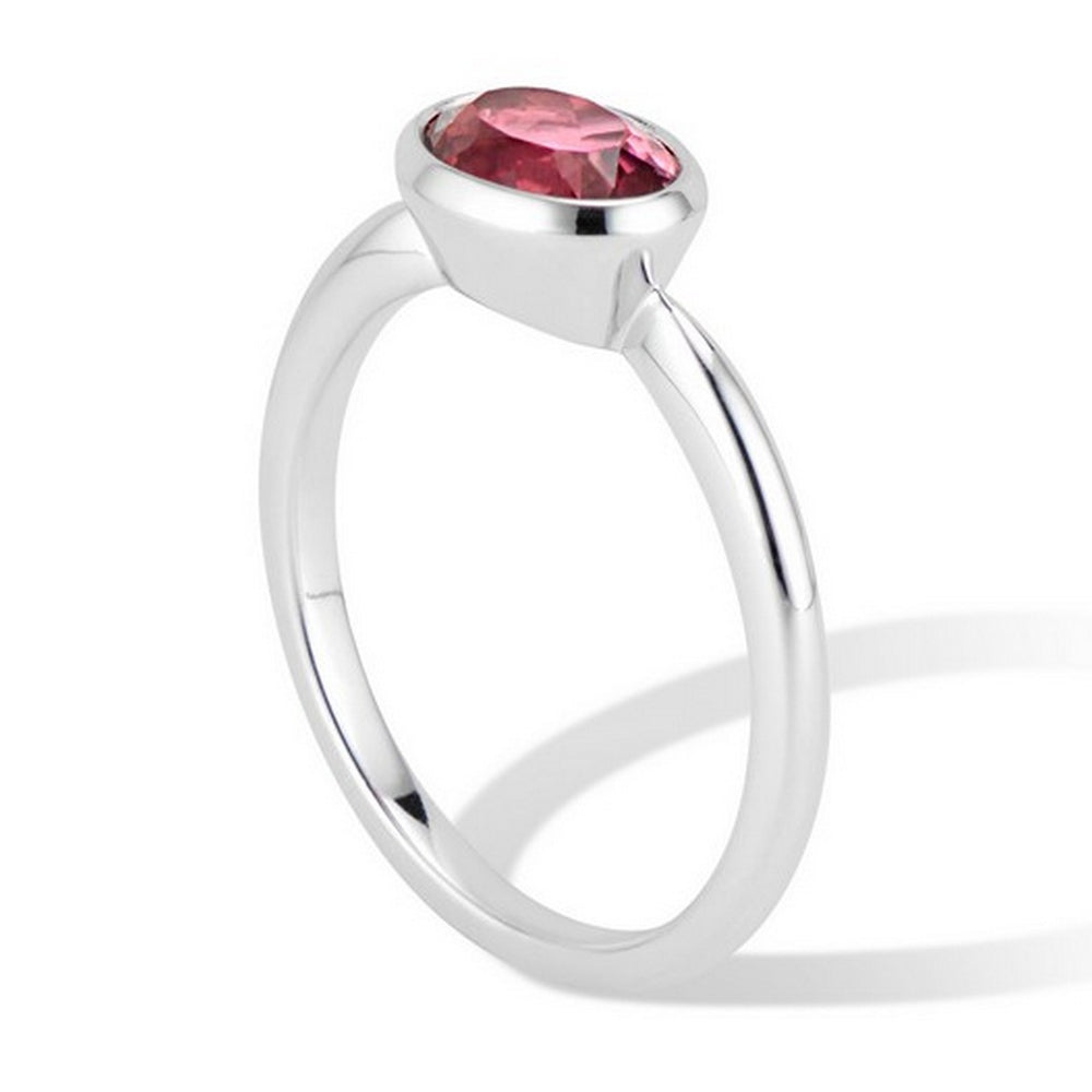 Oval Horizontal Bezel Ring - Thomas Laine Jewelry