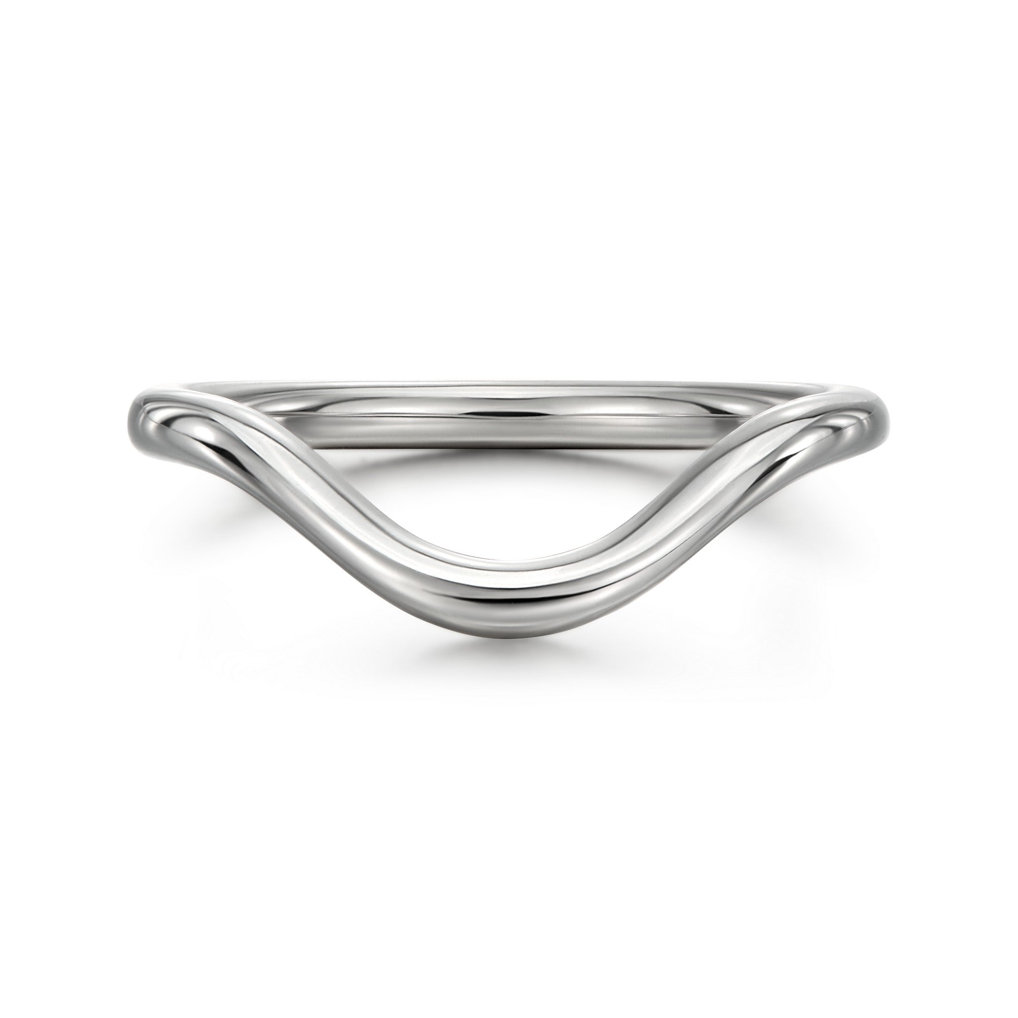 Sculptural gold band with a fluid, curved silhouette. The signature Wave design in 18k white
gold. 